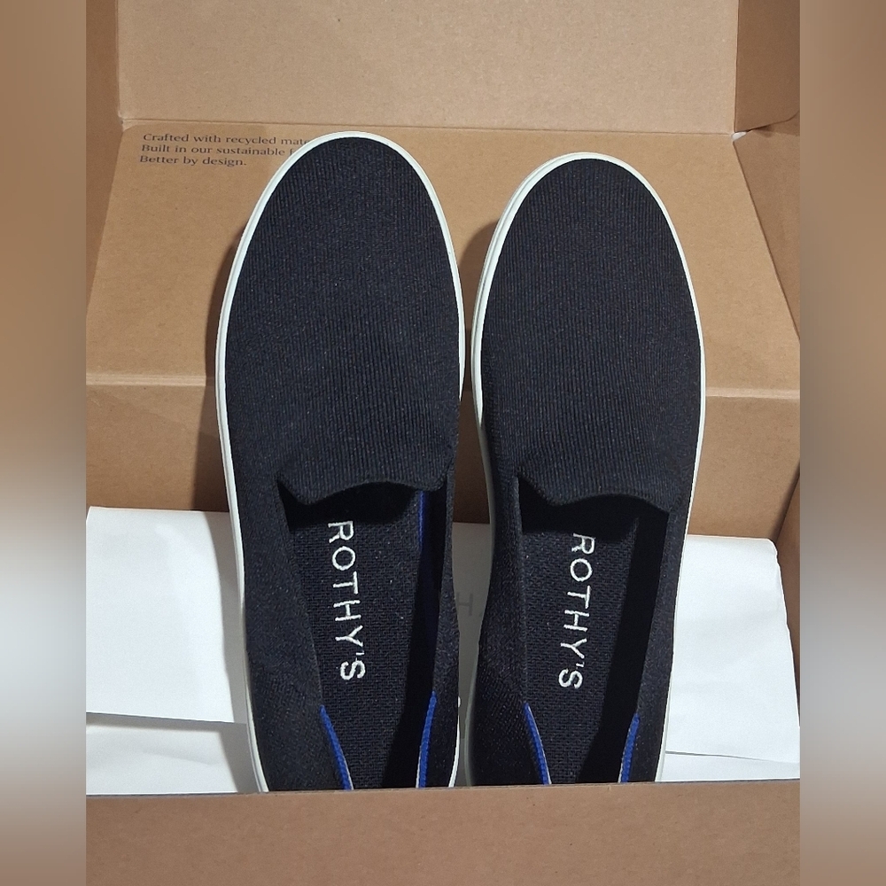 Women's Black Rothy's Flats, Size 11, Like New